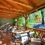 Gasthof Restaurant Bobrovnik Lipová-lázně