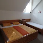 Restaurant Bobrovnik Gasthof 3*