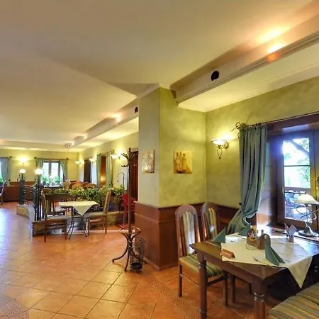Restaurant Bobrovnik Guest house Lipova Lazne