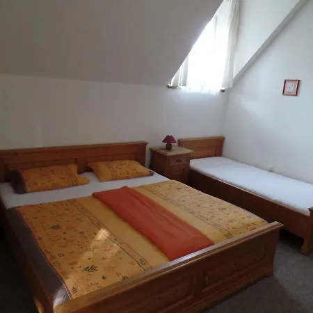 Restaurant Bobrovnik Affittacamere 3*
