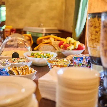 Gasthof Restaurant Bobrovnik Lipová-lázně
