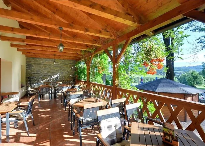 Гостевой дом Restaurant Bobrovnik Липова-Лазне