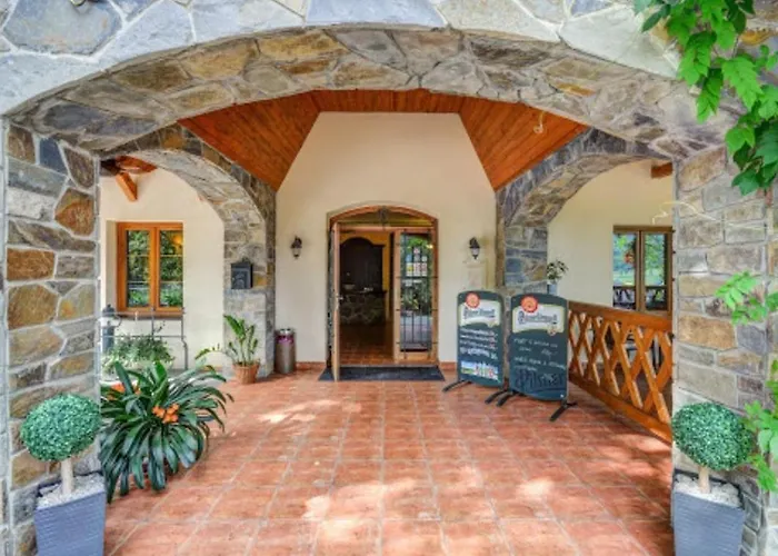Restaurant Bobrovnik 3*